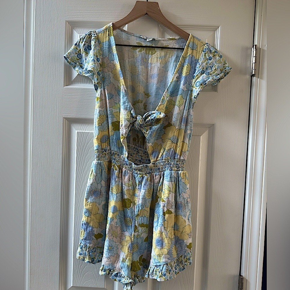 American Eagle floral blue yellow romper size small nwot